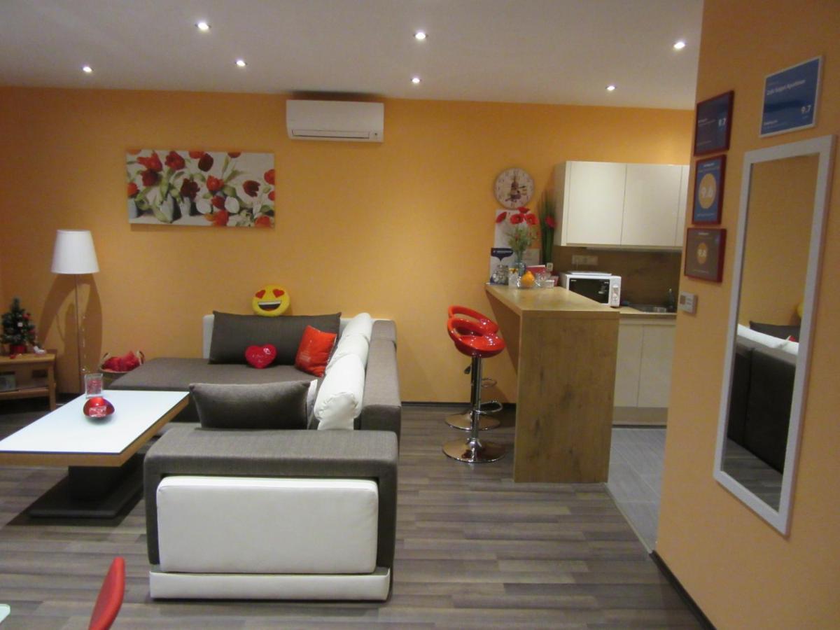 Zafir Sziget Apartman Sárvár Exteriör bild